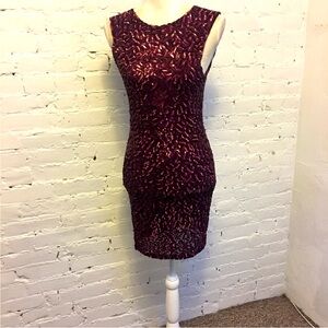 Alice & Olivia sequin minidress in burgundy sleeveless size 2 party